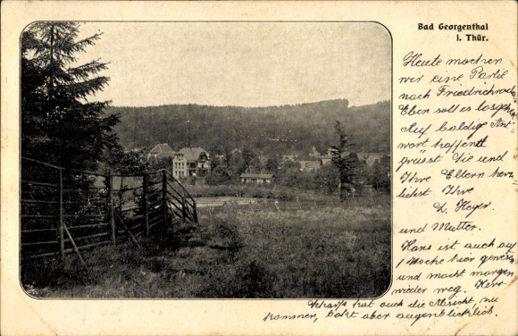 Ak Georgenthal in Thüringen, Landschaft mit Wald und Gebäuden, Postkarte aus Bad Georgenthal