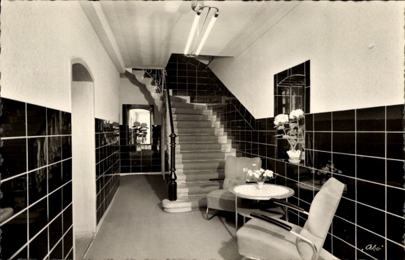 Postcard Bad Berneck in the Fichtelgebirge Bavaria, staircase, seating, table with flowers, tile