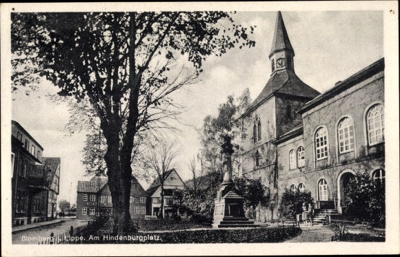 Ak Blomberg in Lippe, Hindenburgplatz, Denkmal