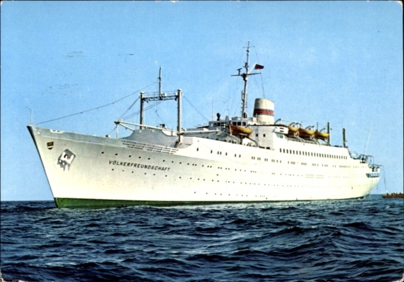 Postcard FDGB holiday ship MS Völkerfreundschaft