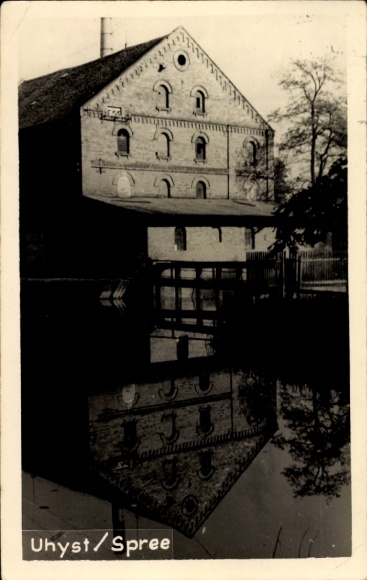 Postcard Uhyst an der Spree Boxberg Oberlausitz, building