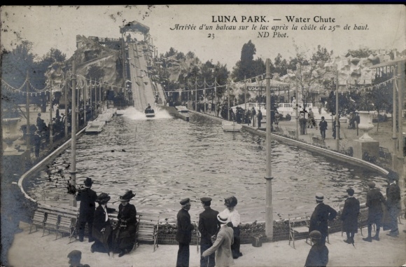 Postcard Paris XVI. Passy, Luna Park, water slide