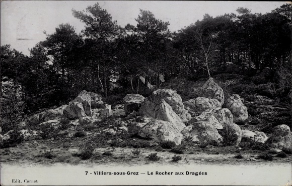 Ak Villiers sous Grez Seine-et-Marne, Le Rocher aux Dragees