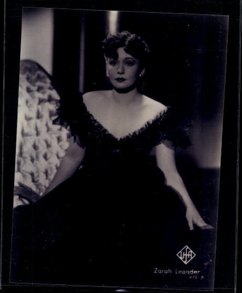 99 press photos Zarah Leander, portraits and film scenes
