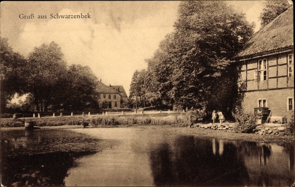 Ak Schwarzenbek in Lauenburg, oevergebied aan het meer, vakwerkhuis