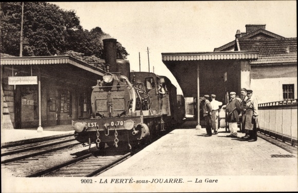 Ak La Ferté sous Jouarre Seine et Marne, Bahnhof, Dampflok