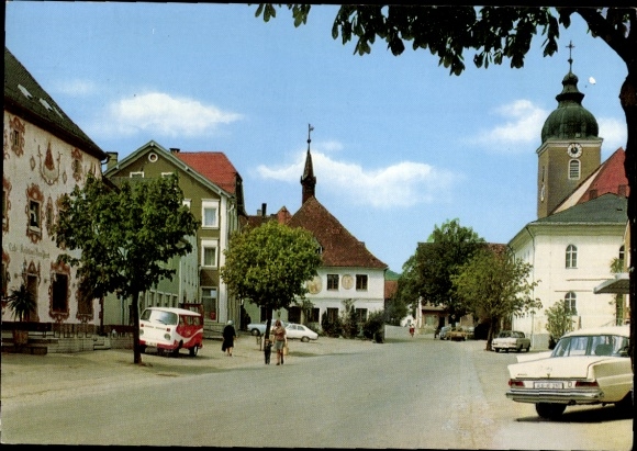Ak Beratzhausen Oberpfalz, Marktplatz, VW Bus, Kirchturm