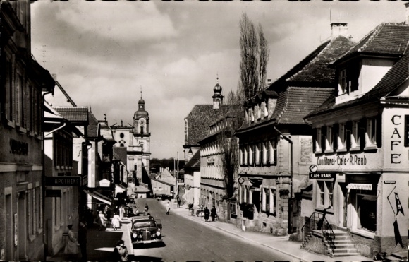 Ak Neckarsulm in Württemberg, Marktstraße, Apotheke, Cafe Raab, Autos, historische Architektur