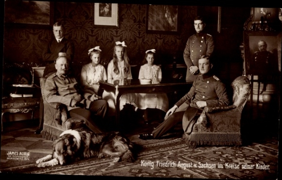 Postcard King Friedrich August III of Saxony with his children