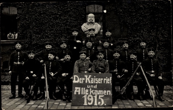 Foto Ak Mülheim Köln am Rhein, Deutsche Soldaten in Uniform, Res. Infanterie 27