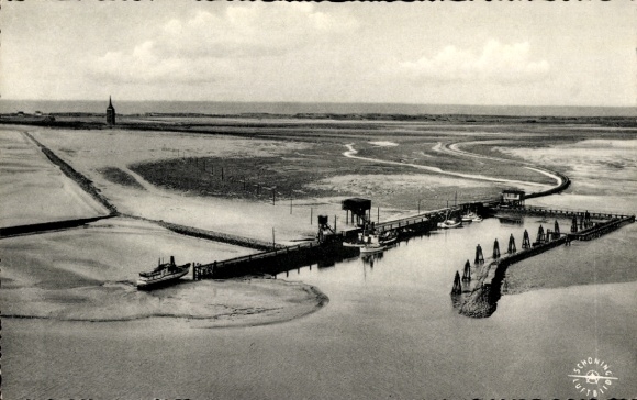 North Sea resort Wangerooge in East Frisia, western pier at low tide, aerial photograph