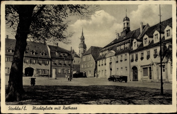Postcard Strehla on the Elbe Saxony, market square with town hall