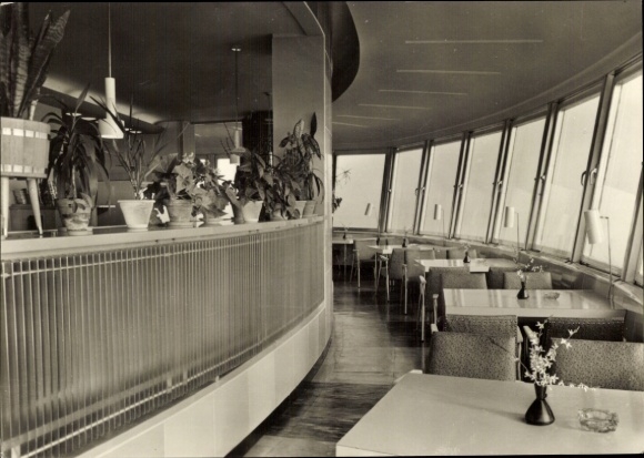 Ak Zippendorf Schwerin in Mecklenburg, Fernsehturm, Turmcafe, Innenansicht