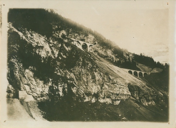 Photo Canton of Valais, Lötschberg Tunnel after its inauguration in 1913