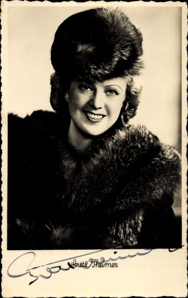Postcard Actress Gretl Theimer, portrait