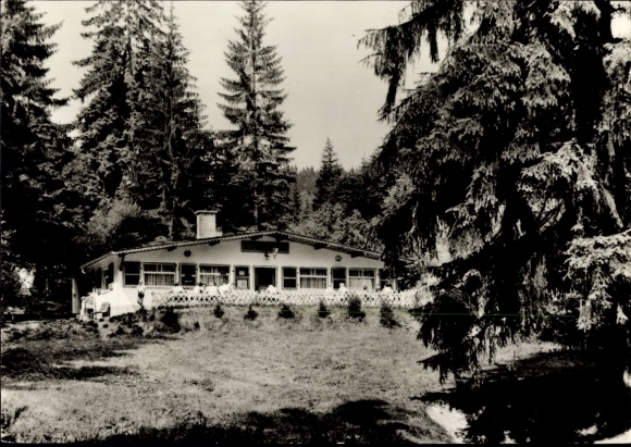 KP Katzhütte w Schwarzatal, leśna restauracja Amselheim, widok z zewnątrz