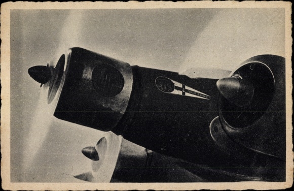 Postcard Italian military aircraft, bomber, detailed view