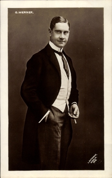 Foto Ak Schauspieler G. Werner, Portrait