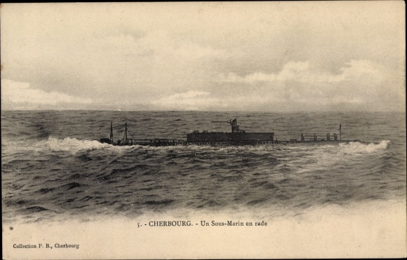 Ak Cherbourg Octeville Manche, Französisches U Boot, sous marin en rade