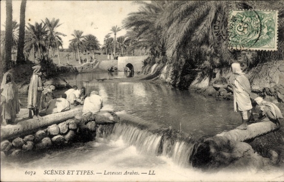 Postcard Arab Washerwomen at the Water