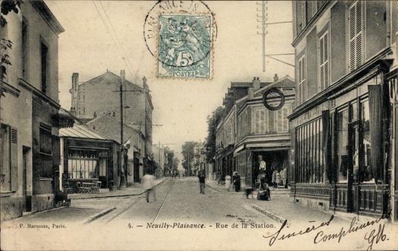 Postcard Neuilly Plaisance Seine Saint Denis, Rue de la Station
