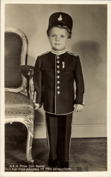 Ak Kronprinz Carl Gustaf, Uniform I. Kgl. Leibregiment