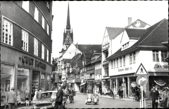 Postcard Peine in Lower Saxony, Breitestraße, shops