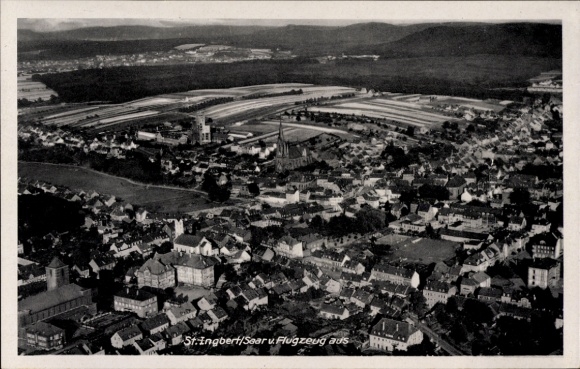 Ak Schüren St. Ingbert im Saarland, Luftaufnahme von  Saar, Häuser, Kirchen, Landschaft