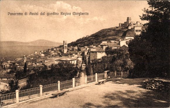 Ak Assisi Umbria, Panorama vom Garten Regina Margherita gesehen