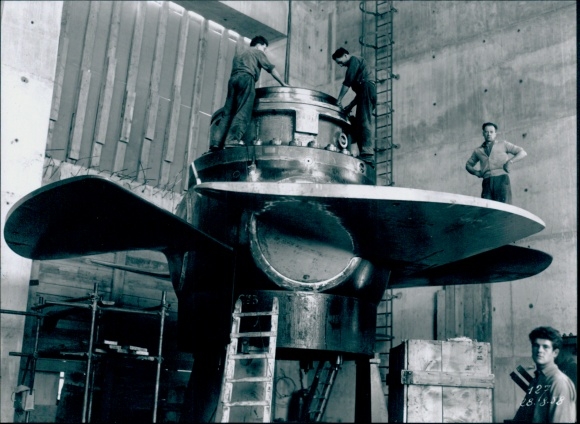 Photo Rhinau Rheinau Alsace Bas Rhin, hydroelectric power station, La Photothèque EDF, Henri Baranger, 1963