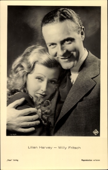 Postcard Actors Lilian Harvey and Willy Fritsch, Portrait, Ufa Film