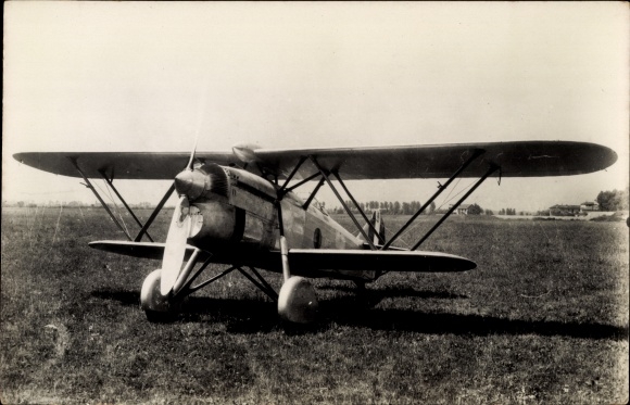 Postcard Italian military aircraft, Fiat CR 32, fighter plane