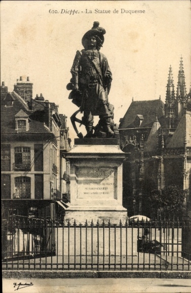 Ak Dieppe Seine Maritime, Statue von Duquesne, Stadtansicht, keine Persönlichkeiten, keine Hakenk