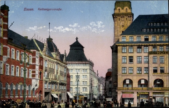 Postcard Essen in the Ruhr area, Kettwiger Straße, tram, shops