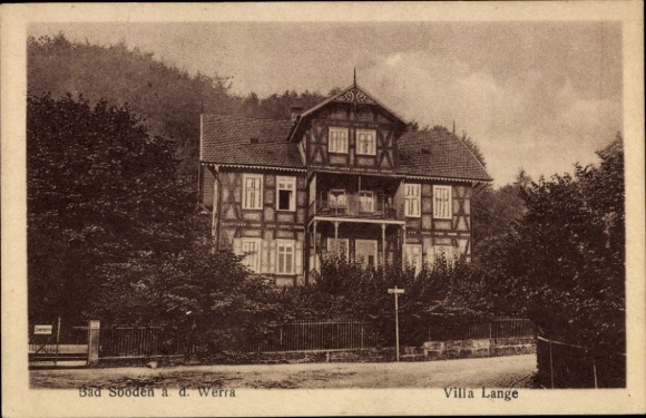 KP Bad Sooden Allendorf an der Werra Hessen, Villa Lange, architektura, otoczona drzewami