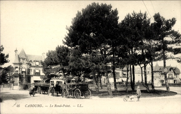 Ak Cabourg Calvados, Le Rond-Point.