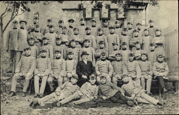 Photo Postcard Spangenberg, German soldiers in uniform, Friedrich von Waldeck-Pyrmont