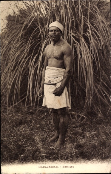 Ak Madagaskar Madagascar, Portrait eines Betsileo