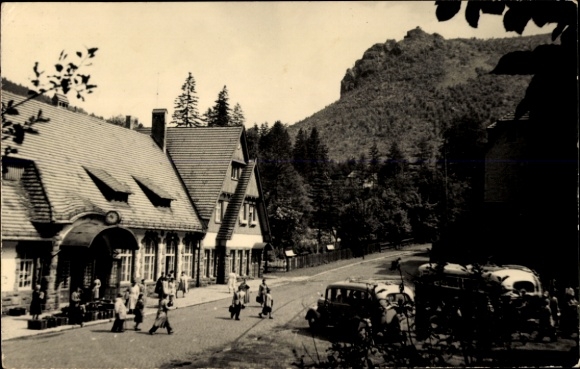 Photo Oberhof in the Thuringian Forest, party at the train station