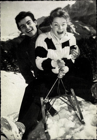 Postcard actor Romy Schneider, Horst Buchholz, sledge