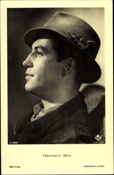 Postcard Actor Hermann Brix, profile view, Ross 3230/1