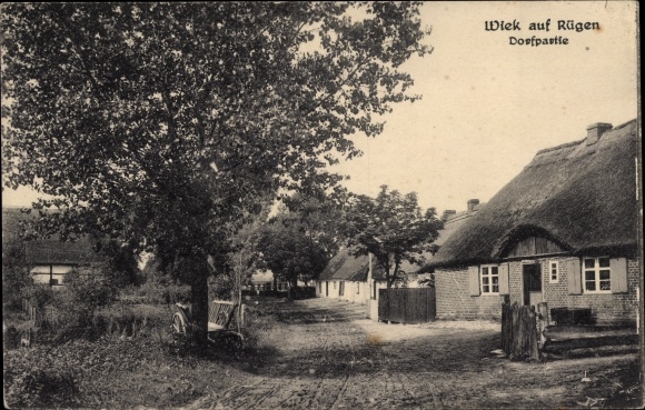 Ak Wiek op het eiland Rügen, straatbeeld in het dorp