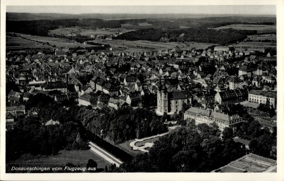 Ak Donaueschingen im Schwarzwald, Luftbild, Ortspartie