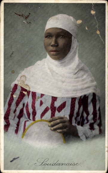 Ak Sudan, Soudanaise, Portrait einer Frau in Volkstracht