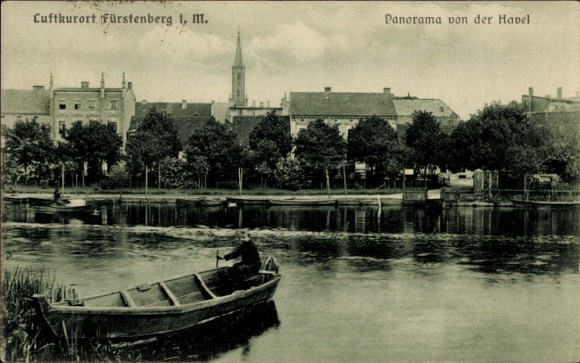 Postcard Fürstenberg an der Havel, panorama of the Havel, town, boat