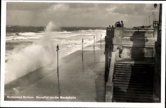 10 old PCs Insel Borkum, various views