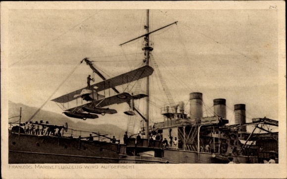 Postcard French naval aircraft is fished out, German warship