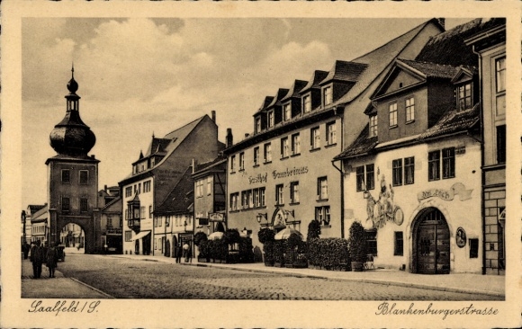 Ak Saalfeld an der Saale Thüringen, Historische Gebäude, Straße, Blankenburgerstraße, Stadtansich