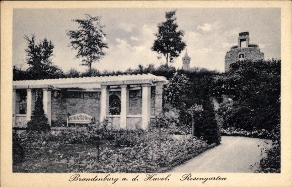 Postcard Brandenburg an der Havel, Rose Garden with Rose Garden Pavilion
