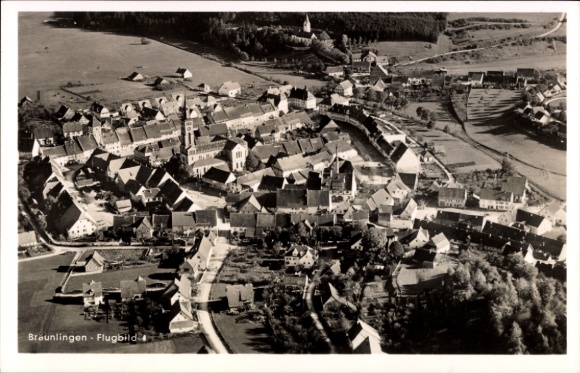 Ak Bruggen Bräunlingen in het Zwarte Woud Baden, luchtfoto van huizen, straten, landschap